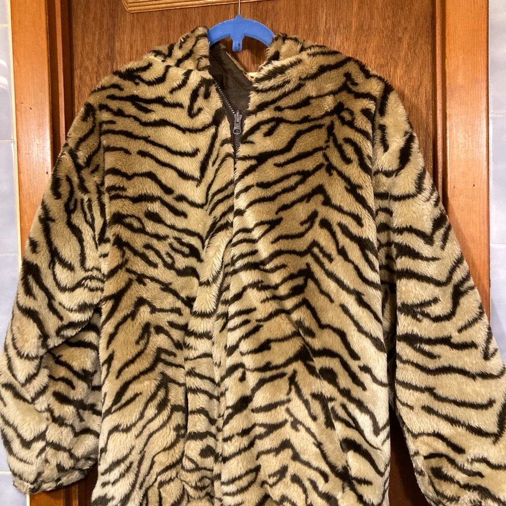 Women’s Jacket